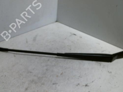 Used Front windshield wiper arm PEUGEOT 308 I (4A_, 4C_) 1.6 HDi (92 hp) 20963104