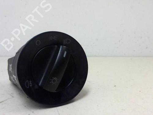 Forlygtekontakt VW POLO (9N_, 9A_) 1.2 12V (64 hp) 20948611