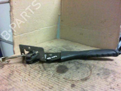 Parkbremsarm/handtak PEUGEOT 206 Hatchback (2A/C) 1.9 D (69 hp) 20949749