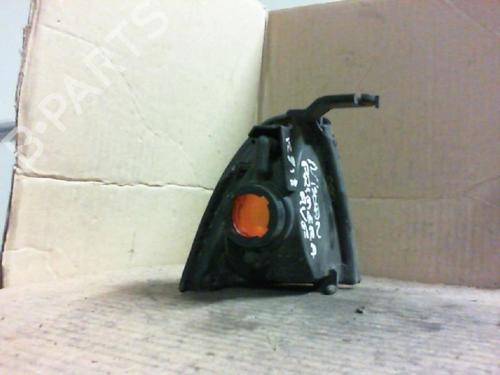 Used Left front indicator Left front indicator NISSAN PRIMERA Traveller (W10) [1990-1998] 22031521 22031521