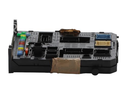 Used Fuse box PEUGEOT 308 I (4A_, 4C_) 1.6 HDi (109 hp) 31586486