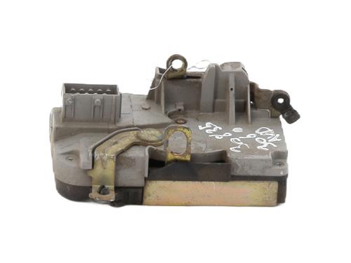 Used Front right lock PEUGEOT 306 Hatchback (7A, 7C, N3, N5) 1.9 DT (90 hp) 24922167