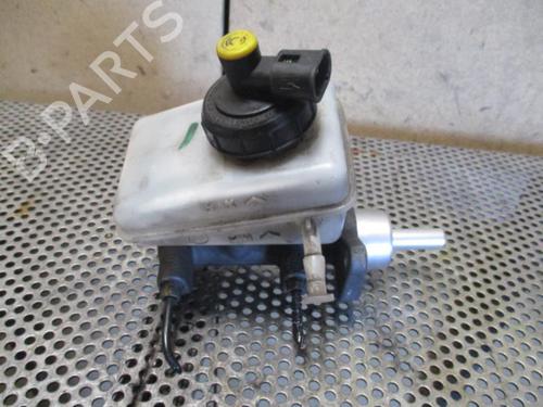 Brake master cylinder DACIA LOGAN MCV (KS_) 1.4 | BP20955240M77 - Image 2