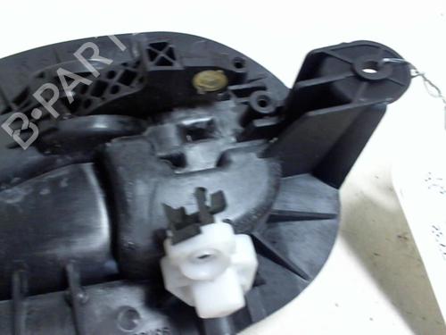 Used Front right interior door handle Front right interior door handle 20947059 20947059