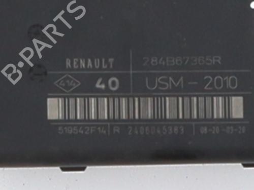 Fuse box RENAULT MASTER III Van (FV) 2.3 dCi 135 FWD (FV0N, FV08, FV06, FV00, FV1S) | BP32133963E1