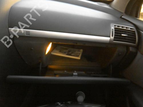 Used Glove box Glove box PEUGEOT 407 (6D_) 2.0 16V (6DRFJC, 6DRFJE, 6DRFJF) (140 hp) 20946687 20946687