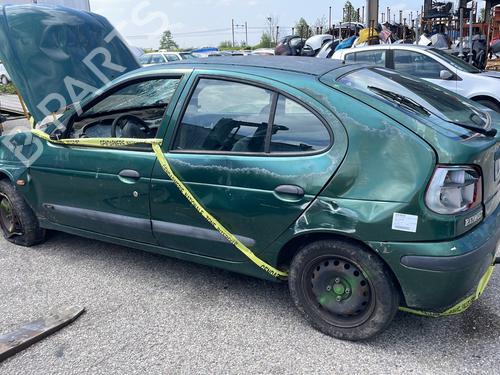 Used Parts RENAULT MEGANE I Classic (LA0/1_) 1.4 16V (LA0D, LA1H, lA0W, LA10) (95 hp) 3380155