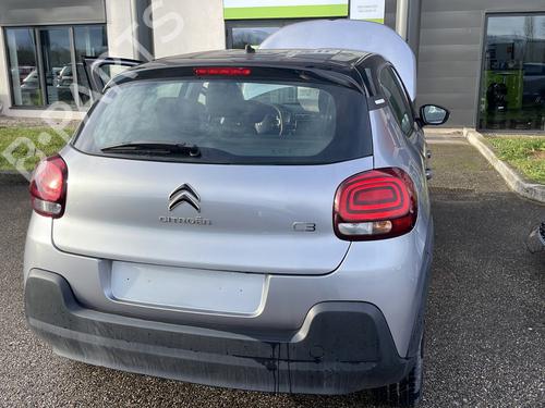 Right front seat CITROËN C3 III (SX) 1.2 THP 110 (SXHNPS, SXHNZT, SXHNZ6) | BP30814520C16