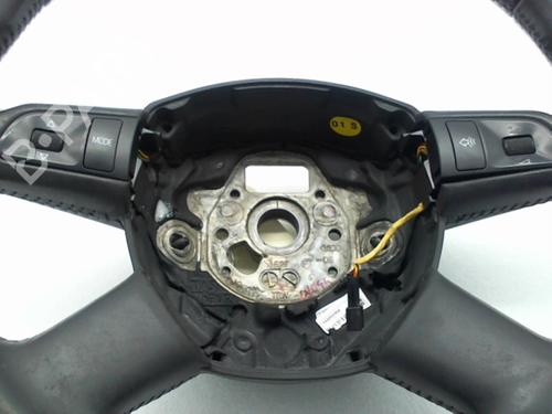 Used Steering wheel AUDI A4 B8 (8K2) 2.0 TDI (143 hp) 20965591