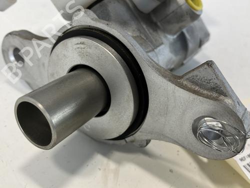 Brake master cylinder DACIA SANDERO II 1.0 SCe 75 (B8JC, B8JD) | BP20962265M77 
