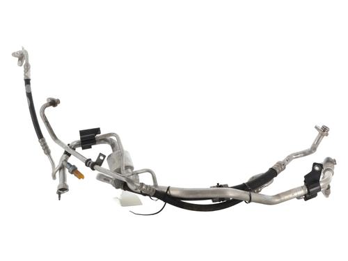 Used AC pipe AC pipe PEUGEOT 5008 II (MC_, MJ_, MR_, M4_) 1.6 BlueHDi 120 (MCBHZH, MCBHZW) (120 hp) 33459232 33459232