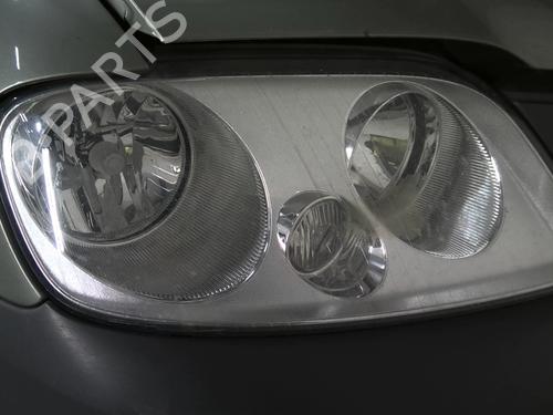 Used Right headlight VW CADDY III Box Body/MPV (2KA, 2KH, 2CA, 2CH) 1.9 TDI (105 hp) 31299772