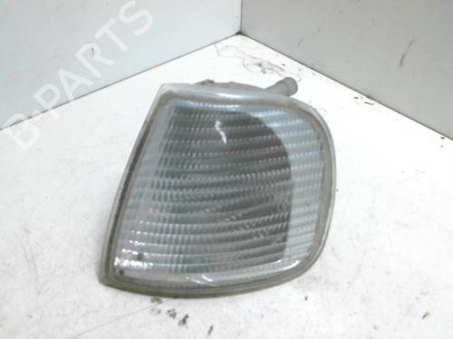 Used Left front indicator SEAT IBIZA II (6K1) 1.4 i (60 hp) 22021501