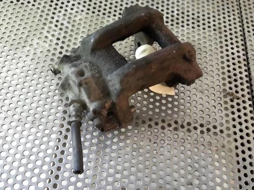 Used Left front brake caliper BMW 1 (F21) 120 d xDrive (200 hp) 20946345