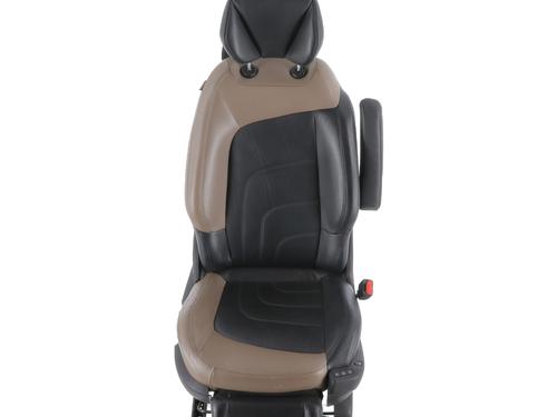 BP30132119C16 main image