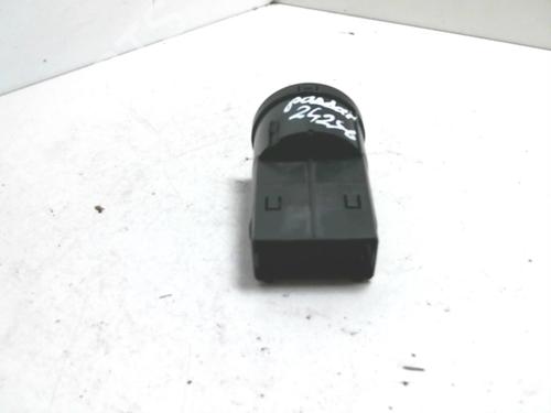 Hovedlysbryter VW PASSAT B5.5 (3B3) 1.9 TDI (101 hp) 22021509