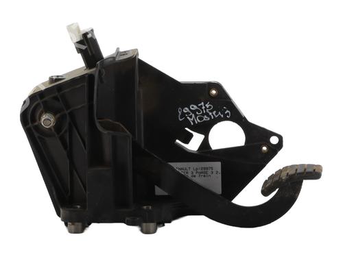 Bremsepedal RENAULT MASTER III Van (FV) 2.3 dCi 135 FWD (FV0N, FV08, FV06, FV00, FV1S) (136 hp) 32272572
