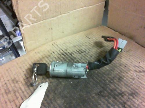 Used Ignition barrel RENAULT 19 I (B/C53_) 1.9 D (B/C534, B/C53J) (64 hp) 22019150