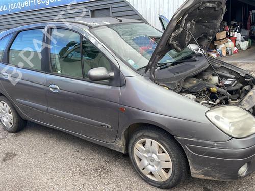 Warning switch RENAULT SCÉNIC I MPV (JA0/1_, FA0_) 1.9 dCi (JA05, JA1F) | BP32467337I22 