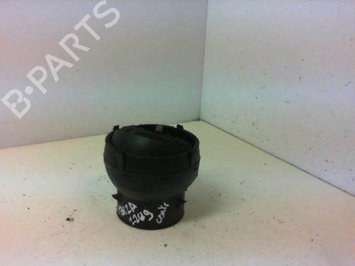 Used Air vent SEAT IBIZA III (6L1) 1.4 TDI (70 hp) 22020820