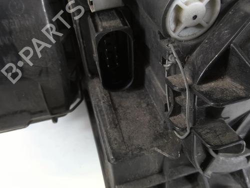 Right headlight AUDI A4 B6 Avant (8E5) 1.9 TDI | BP22024033C29 