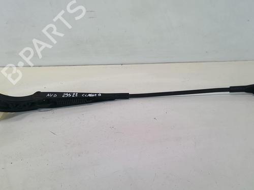 Used Front windshield wiper arm MERCEDES-BENZ B-CLASS Sports Tourer (W245) B 180 CDI (245.207) (109 hp) 20943675
