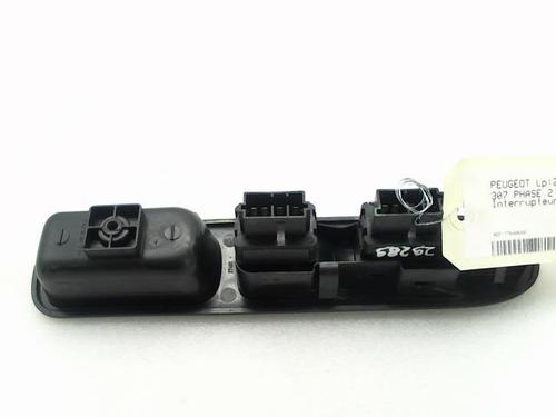 Used Left front window switch PEUGEOT 307 Break (3E) 1.6 HDi (90 hp) 20968613