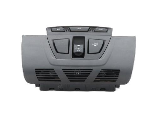 interior-roof-light-bmw-3-gran-turismo-f34-2012-30592234 main image