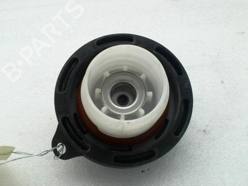Używane Korek wlewu paliwa KIA RIO IV (YB, SC, FB) 1.0 T-GDI 100 (101 hp) 20941449