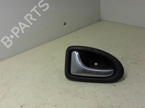 Used Front left interior door handle RENAULT SCÉNIC I MPV (JA0/1_, FA0_) 1.9 dCi (JA05, JA1F) (102 hp) 20949379
