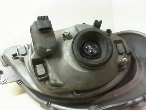 Used Left headlight RENAULT TRAFIC II Van (FL) 1.9 dCi 100 (FL0C) (101 hp) 20966499