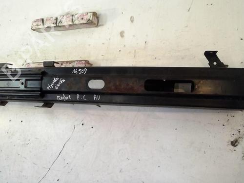 Used Front bumper reinforcement HYUNDAI ELANTRA III (XD) 2.0 CRDi (113 hp) 20958014