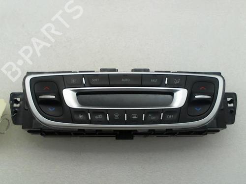 Used Climate control RENAULT MEGANE III Hatchback (BZ0/1_, B3_) 1.9 dCi (BZ0N, BZ0J) (131 hp) 20956047