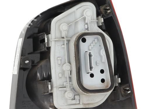Left taillight VW POLO IV (9N_, 9A_) 1.4 16V | BP25215627C34 