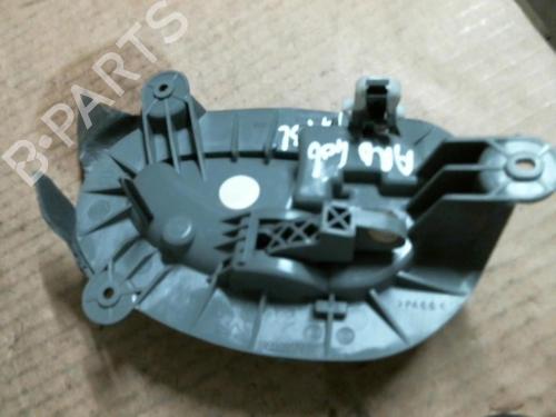 Used Rear left interior door handle Rear left interior door handle 22030085 22030085
