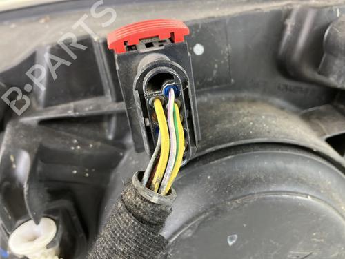 Used Right headlight Right headlight 23901224 23901224