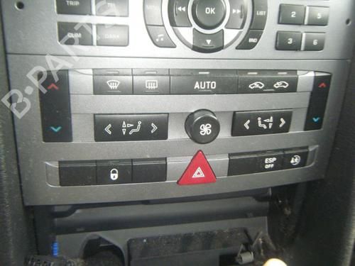 AC Styreenhet / Manøvreringsenhet PEUGEOT 407 SW (6E_, 6D_) 2.0 HDi 135 (136 hp) 20973112