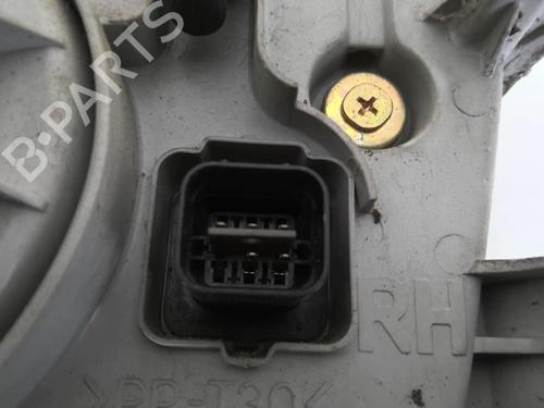 Right headlight HYUNDAI ACCENT I (X-3) 1.3 i 12V | BP20940975C29 