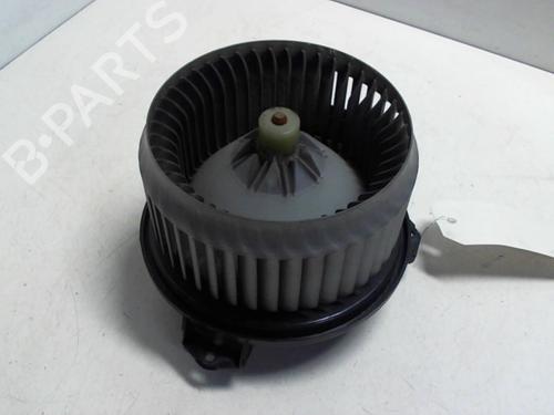 Heater blower motor TOYOTA YARIS (_P9_) 1.4 D-4D (NLP90_, NLP90R) | BP20947433M62 