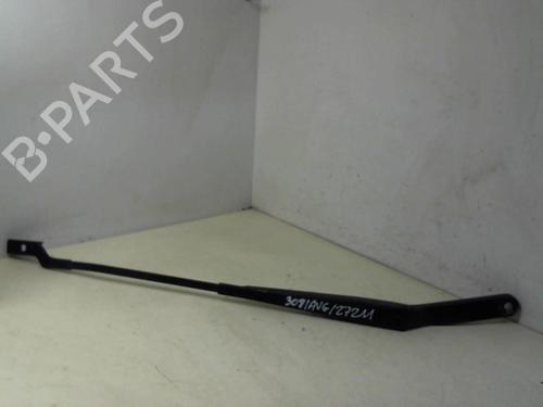 Used Front windshield wiper arm PEUGEOT 308 I (4A_, 4C_) 1.6 HDi (109 hp) 20960037