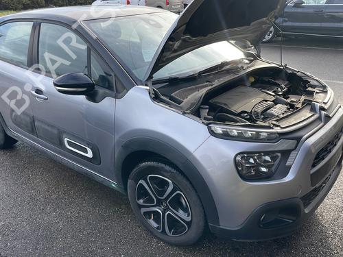 Right front seat CITROËN C3 III (SX) 1.2 THP 110 (SXHNPS, SXHNZT, SXHNZ6) | BP30814520C16