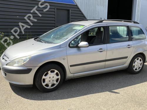 Front left quarter glass PEUGEOT 307 Break (3E) 2.0 HDI 90 | BP20957099C111 