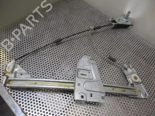 Rudehejsemekanisme Højre bagtil MAZDA 323 P V (BA) 1.5 16V (88 hp) 22021236