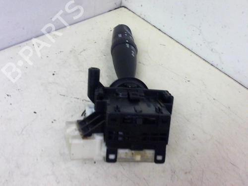 Used Switch Switch TOYOTA RAV 4 II (_A2_) 2.0 D 4WD (CLA20_, CLA21_, CLA20R, CLA21R) (116 hp) 22020397 22020397