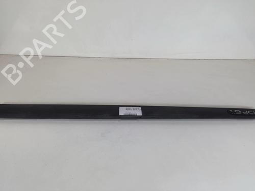 Used Door moulding trim RENAULT MEGANE I Grandtour (KA0/1_) 1.9 dCi (KA05, KA1F) (102 hp) 20944916