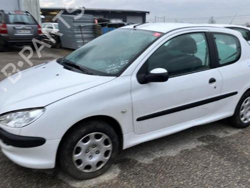 Gearbox PEUGEOT 206 Hatchback (2A/C) 1.4 i | BP20943834M3 