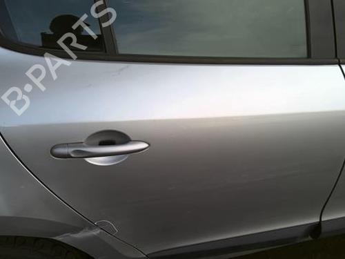 Dør højre bagtil RENAULT MEGANE III Hatchback (BZ0/1_, B3_) 1.9 dCi (BZ0N, BZ0J) (131 hp) 22024412