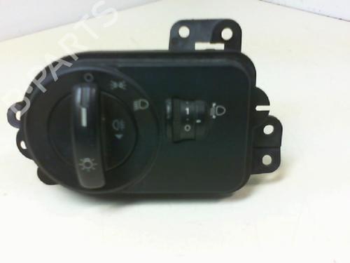 Used Climate control FORD FIESTA V (JH_, JD_) 1.6 16V (100 hp) 20966096
