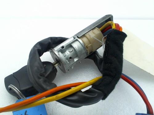 Used Ignition barrel Ignition barrel CITROËN XSARA (N1) 1.9 TD (90 hp) 20953598 20953598