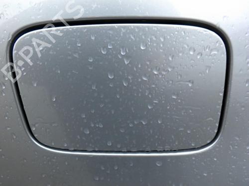 Używane Klapa wlewu paliwa VOLVO V50 (545) 2.0 D (136 hp) 20971065